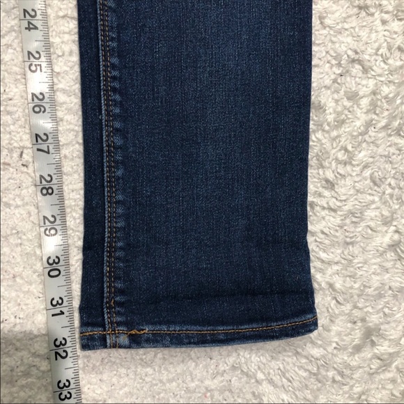 New Gap 1969 Real Straight Distressed Blue Jeans - Picture 12 of 13